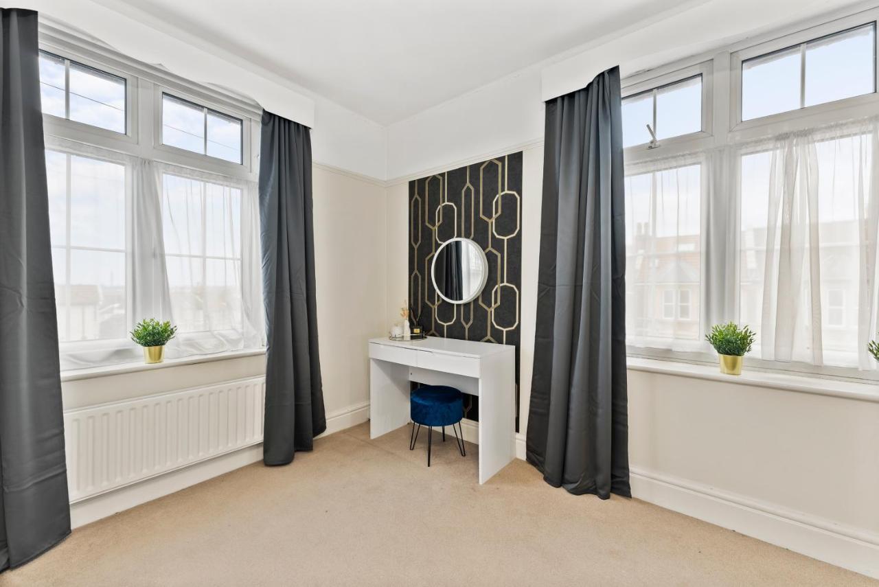 布里斯托Stunning 4-Bed - Garden - Sleeps 14别墅 外观 照片