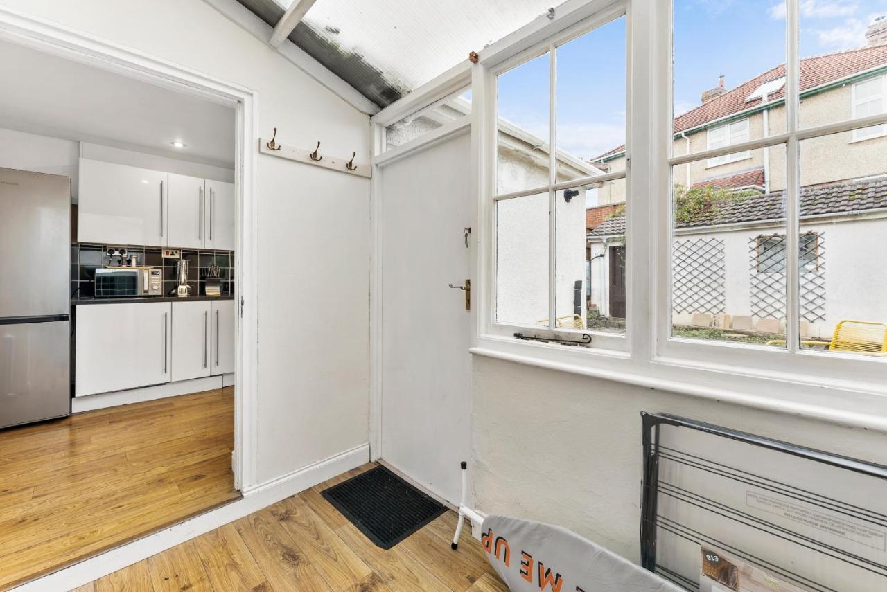 布里斯托Stunning 4-Bed - Garden - Sleeps 14别墅 外观 照片